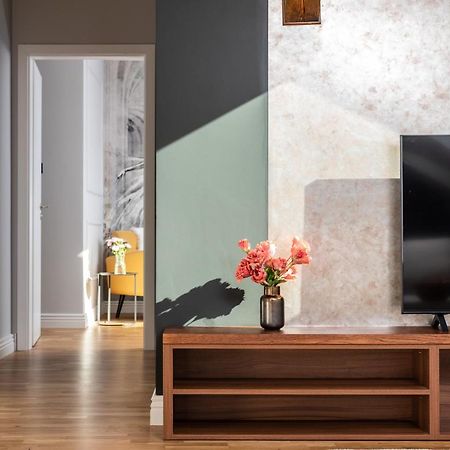 Riverside Premium Class Apartment - By Upstairs Krakow Dış mekan fotoğraf