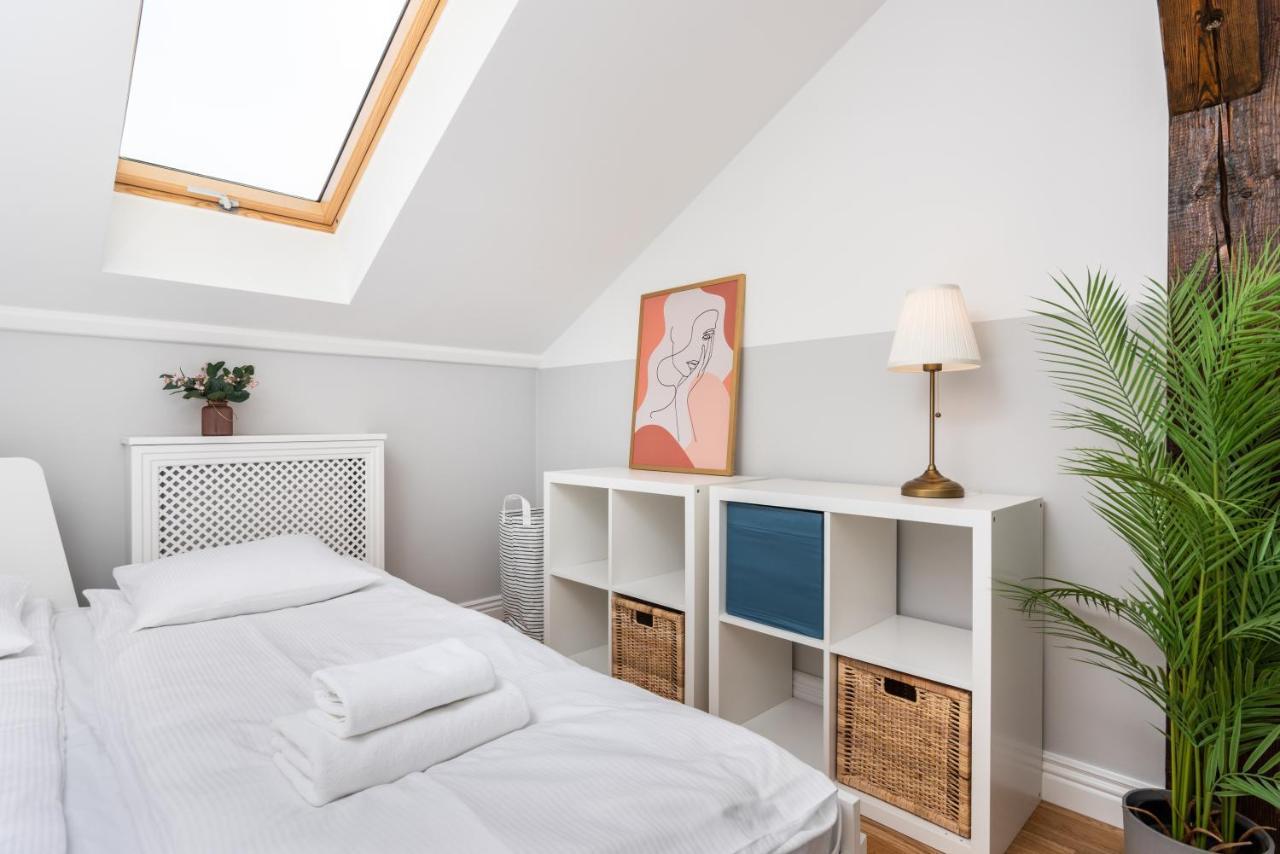 Riverside Premium Class Apartment - By Upstairs Krakow Dış mekan fotoğraf