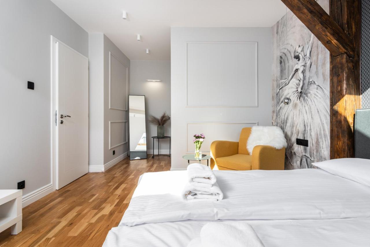 Riverside Premium Class Apartment - By Upstairs Krakow Dış mekan fotoğraf