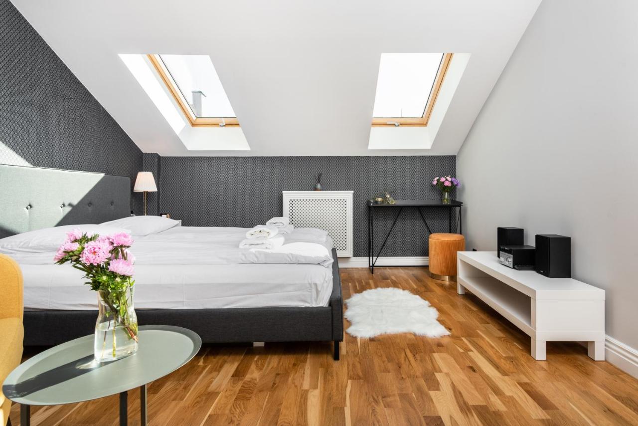 Riverside Premium Class Apartment - By Upstairs Krakow Dış mekan fotoğraf